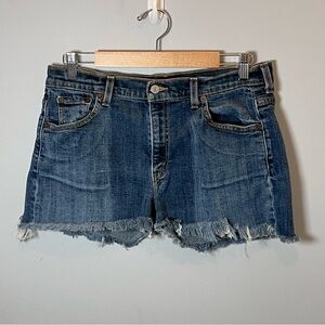Vintage 515 Levi’s Cut-off‎ Denim Shorts 32” W size 10 Stretch Raw Hem